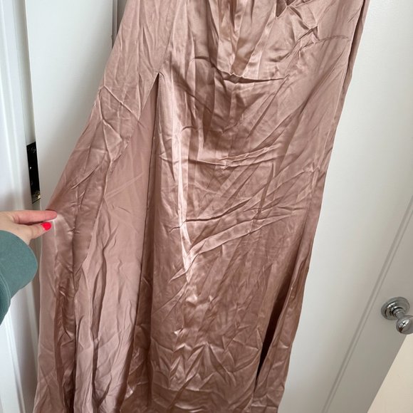 NWT Reformation Birch Maxi Silk Dress Sz 8 Blush Crew Neck Ruched Side Slit - Picture 7 of 10